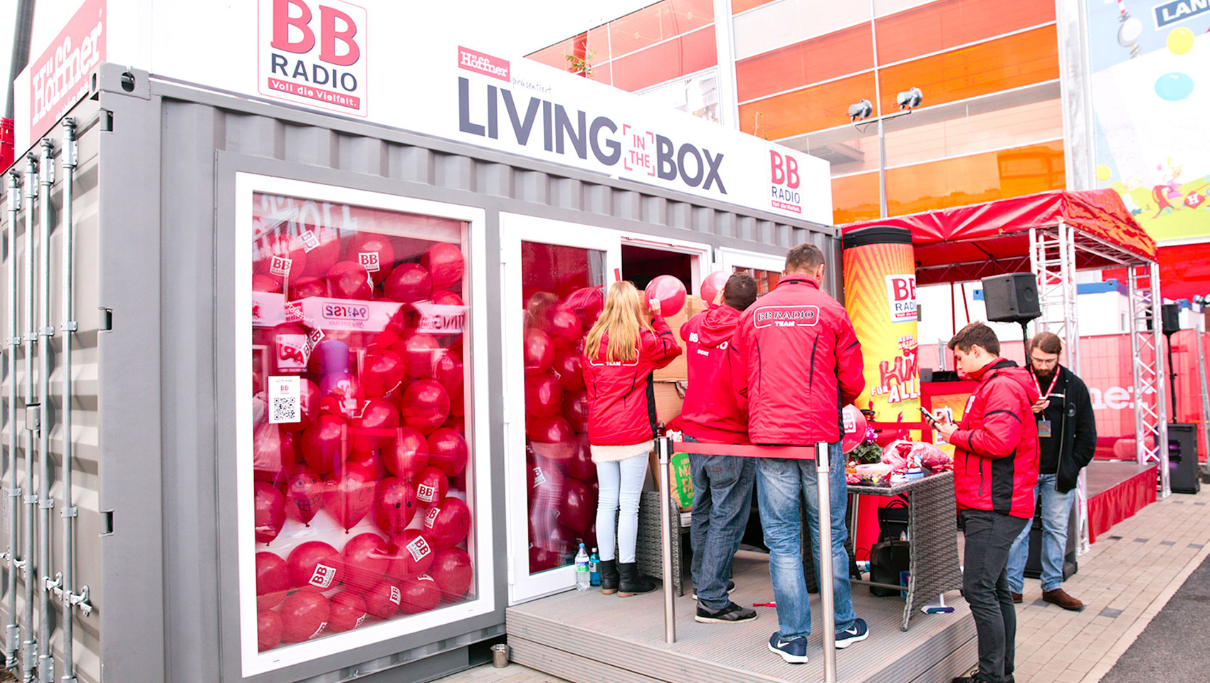 4 living-in-the-box-1 living-in-the-box
